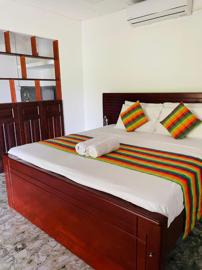 Surf Front Hotel Ахангама Екстериор снимка